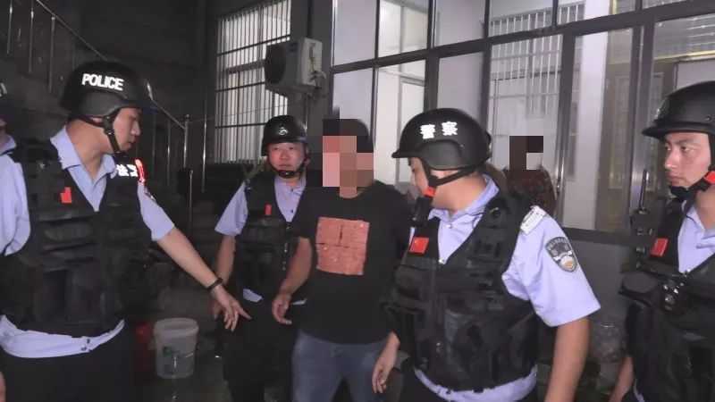 吹响“秋收利剑”专项行动集结号(图2) 吹响“秋收利剑”专项行动集结号(图2)