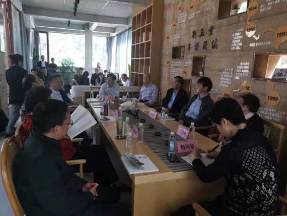 刘玉堂文学馆开馆(图1) 刘玉堂文学馆开馆(图1)