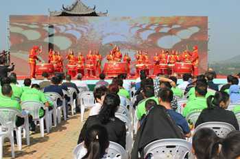 共庆五谷丰登  喜迎国庆佳节(图1)