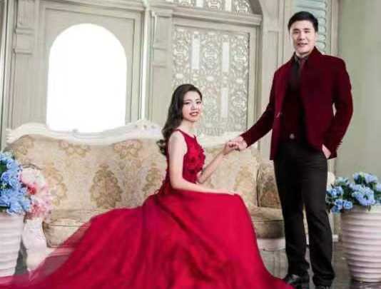 临沂郯城:李兴君自驾嫁女到婆家(图1)
