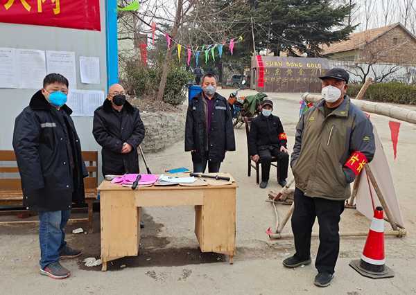 践行初心使命 一线战“疫”担当(图1) 践行初心使命 一线战“疫”担当(图1)