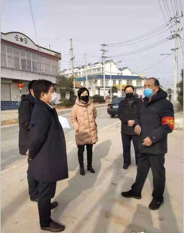 抗疫一线勇坚守 选配书记显担当(图1) 抗疫一线勇坚守 选配书记显担当(图1)