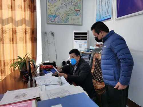 强化党建引领作用 助力企业复工复产(图1) 强化党建引领作用 助力企业复工复产(图1)
