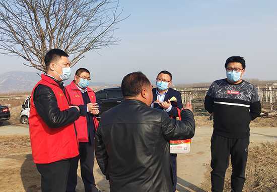 战疫情  在蒙山脚下树起普惠金融大旗(图1)