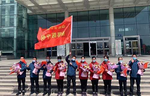 平邑：今天将最高礼遇，迎接英雄回家(图4)