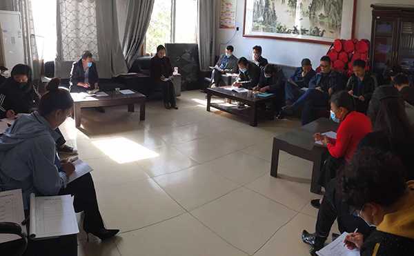 校长张国锋:零距离查看学生网上学习情况(图2) 校长张国锋:零距离查看学生网上学习情况(图2)