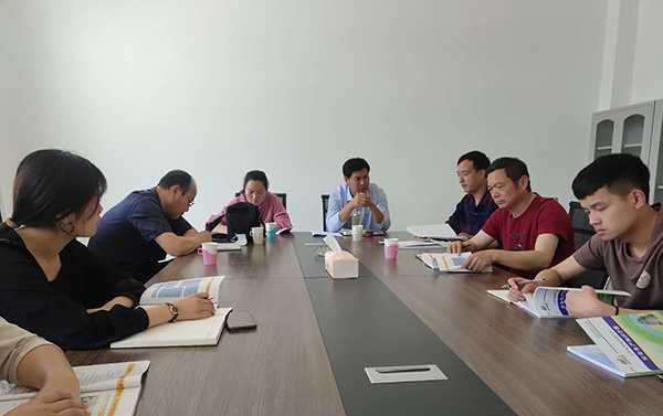 加大隐患排查,确保粮食流通安全生产形势稳定(图1) 加大隐患排查,确保粮食流通安全生产形势稳定(图1)