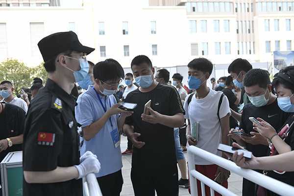 全屋定制前景可期 全国各地企业512家参展(图2) 全屋定制前景可期 全国各地企业512家参展(图2)