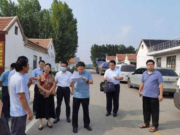 省医保局到温水镇卫生院检查指导医保扶贫工作(图2) 省医保局到温水镇卫生院检查指导医保扶贫工作(图2)