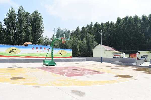 流峪镇举行村企共建美丽乡村工程竣工揭牌仪式(图5) 流峪镇举行村企共建美丽乡村工程竣工揭牌仪式(图5)