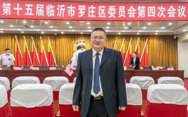 朱景光:三尺讲台写奉献 参政议政显情怀(图2) 朱景光:三尺讲台写奉献 参政议政显情怀(图2)