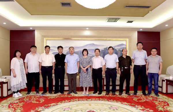山东临沂：平邑县作家协会第三次会员代表大会(图4)