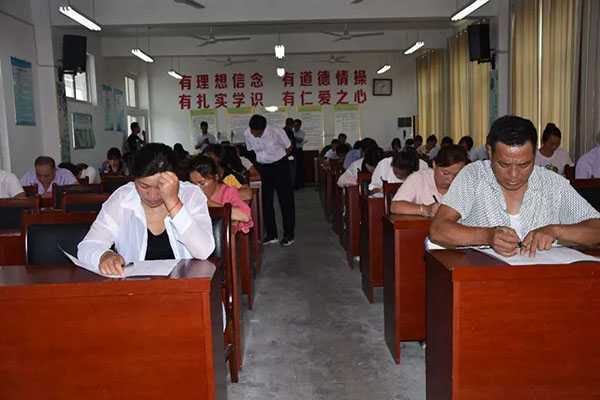 “三到位” 做好网格员招聘工作(图1)