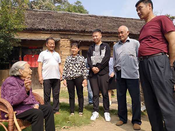 国庆节,听奶奶讲支前的故事(图2) 国庆节,听奶奶讲支前的故事(图2)