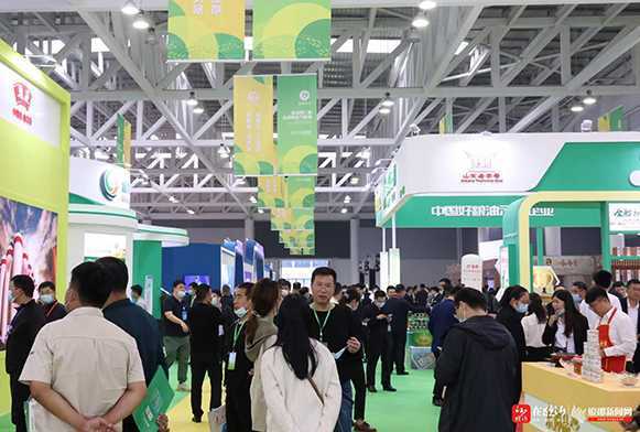 第三届山东粮油产业博览会11日在临沂开幕(图1) 第三届山东粮油产业博览会11日在临沂开幕(图1)