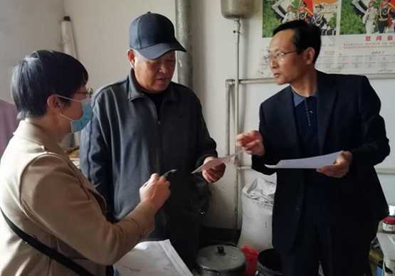 铜石镇开展计生特殊家庭送温暖活动(图1) 铜石镇开展计生特殊家庭送温暖活动(图1)