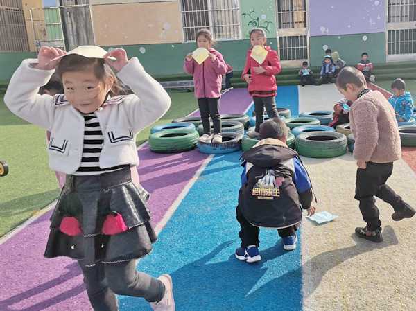顺河幼儿园开展折纸特色活动(图2) 顺河幼儿园开展折纸特色活动(图2)