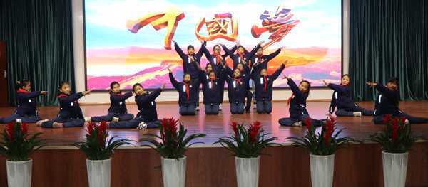 平邑县教学视导为平邑兴蒙学校“问诊把脉”(图2) 平邑县教学视导为平邑兴蒙学校“问诊把脉”(图2)