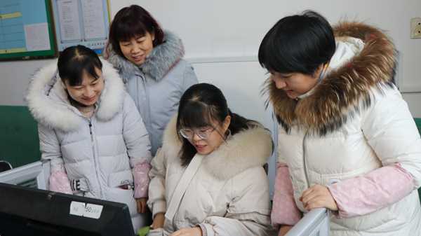 平邑县教学视导为平邑兴蒙学校“问诊把脉”(图1) 平邑县教学视导为平邑兴蒙学校“问诊把脉”(图1)