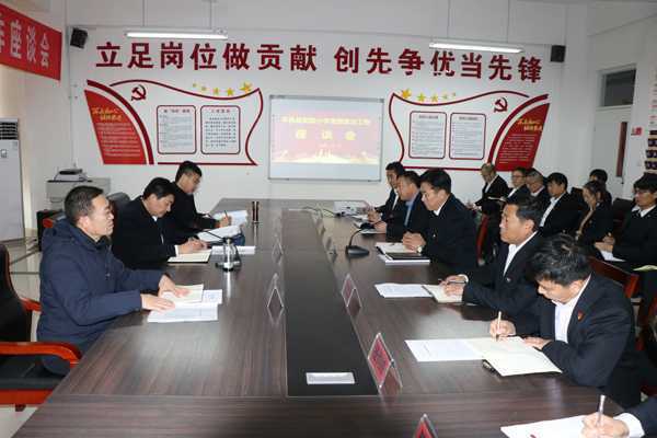 王立剑到实验小学调研指导思想政治工作(图1) 王立剑到实验小学调研指导思想政治工作(图1)
