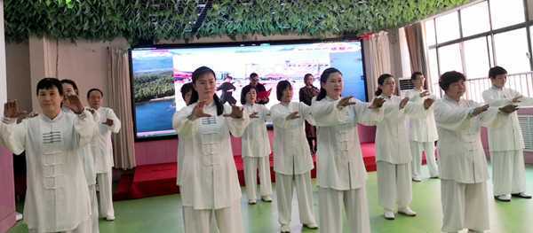 “同心同行 共创未来”武术运动协会年会举行(图1) “同心同行 共创未来”武术运动协会年会举行(图1)