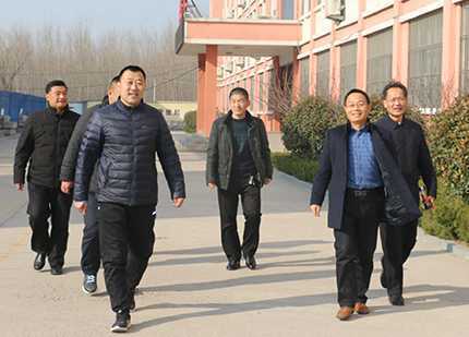 临沂：徐文达到柏林镇中心校调研指导(图1)