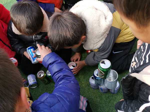地方镇幼儿园掀起自主游戏热潮(图2) 地方镇幼儿园掀起自主游戏热潮(图2)