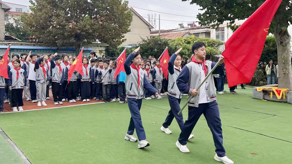 【沂蒙教育】平邑县实验小学举行 “强国复兴有我 争当新时代好少年” 升旗仪式​