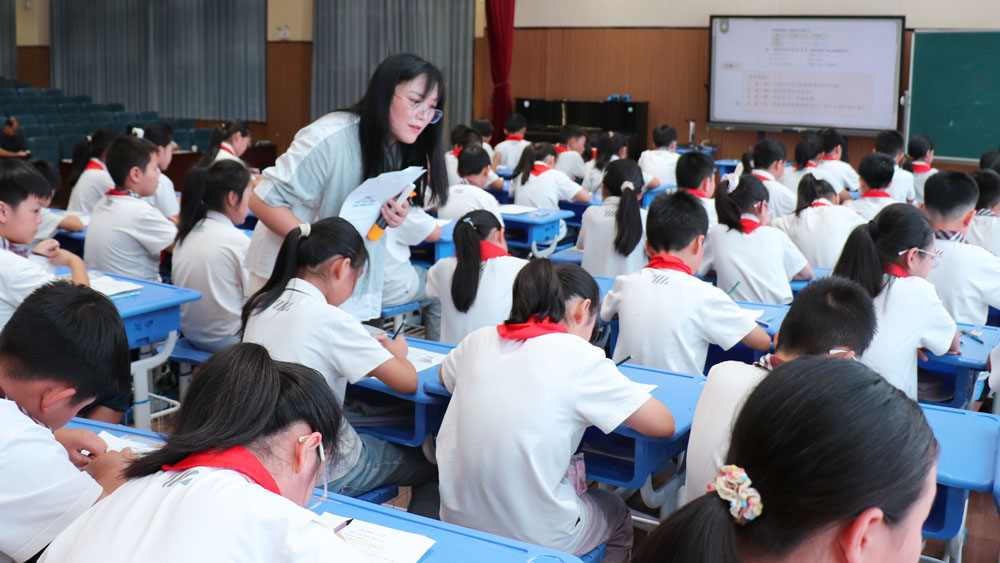 【县区前沿】平邑县实验小学教育集团 开展数学新生态课堂教学研讨活动​