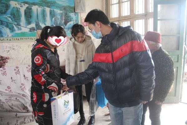 平邑街道:青春相伴 希望同行(图2) 平邑街道:青春相伴 希望同行(图2)