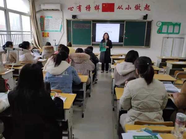 寒假培训促启航 研学寓教促成长(图1) 寒假培训促启航 研学寓教促成长(图1)