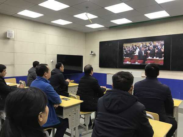 教干教师热议李克强总理所做的政府工作报告(图1)