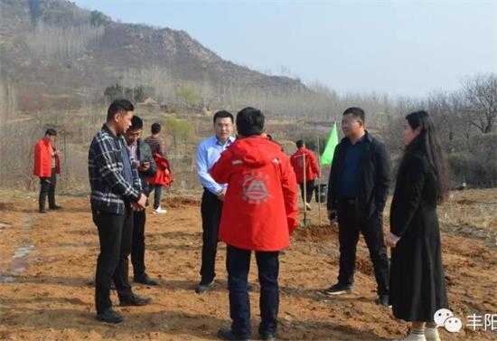 为美丽香山增红添绿(图5)