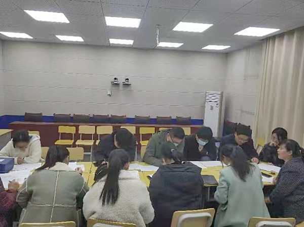 语文交流研讨助成长(图2)