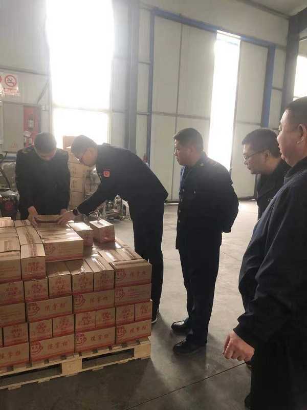 保太镇市场监管所开展315消费者维权日法制宣传(图2)