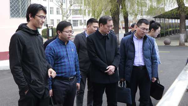 山东平邑:实验小学特邀省教科院专家精准谋划(图2) 山东平邑:实验小学特邀省教科院专家精准谋划(图2)