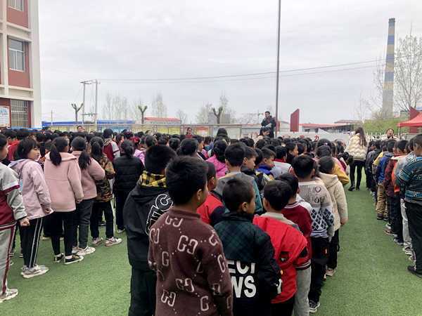 大泉小学开展消防安全演练(图3)