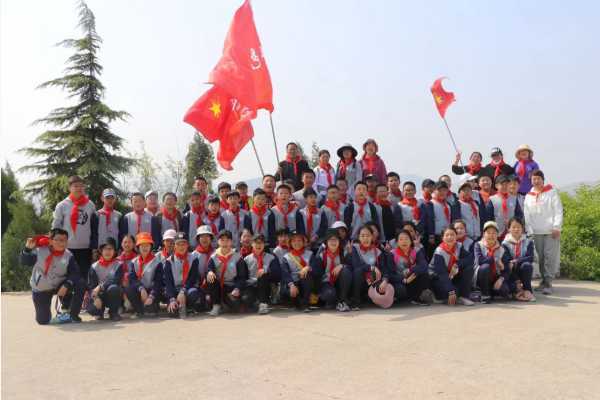 学长征 健体魄 传承红色基因(图1) 学长征 健体魄 传承红色基因(图1)