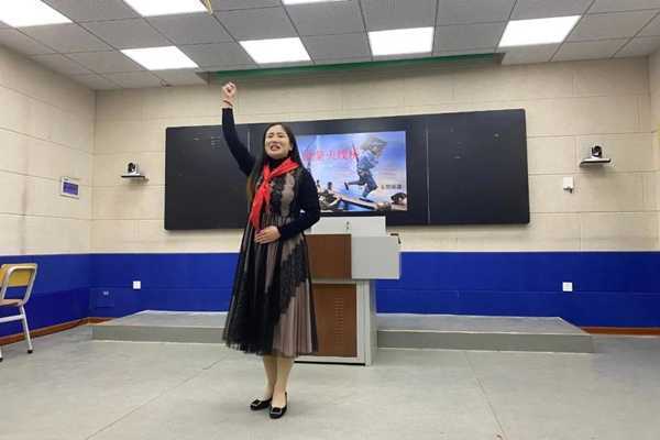 地方镇中心校举行少先队辅导员宣讲团选拔赛(图1) 地方镇中心校举行少先队辅导员宣讲团选拔赛(图1)