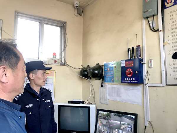 校园防暴排查 筑牢校园安全(图2)