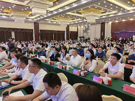 第12届中国金银花产业发展峰会在山东平邑举办(图3) 第12届中国金银花产业发展峰会在山东平邑举办(图3)