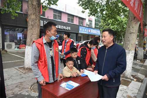 平邑街道开展“信访法治集中宣传月”活动(图3)