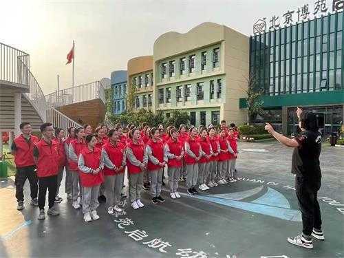 平邑街道：传唱红色歌曲 传扬红色精神(图3)