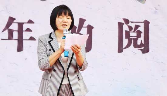 鲁冰花开 润色童年(图1)