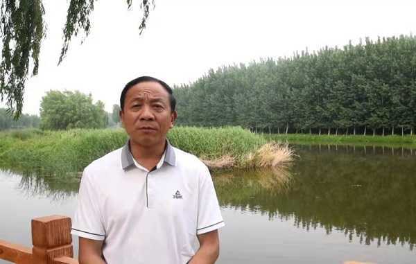 最美人物赵京国:鲁埠河堤后段最美河长(图1) 最美人物赵京国:鲁埠河堤后段最美河长(图1)