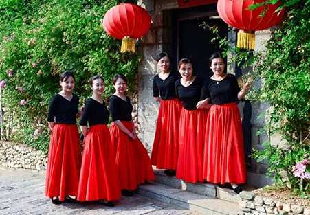 “沂蒙颂歌”诗歌朗诵篝火晚会在沂蒙人家举行(图5)