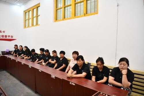 平邑街道:换届换出新气象 选举增添新活力(图2) 平邑街道:换届换出新气象 选举增添新活力(图2)