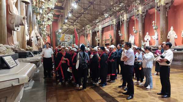 感悟圣贤智慧 成童启智习礼(图6) 感悟圣贤智慧 成童启智习礼(图6)