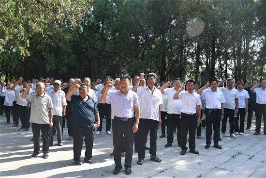 旺沟社管委开展党性教育(图1)