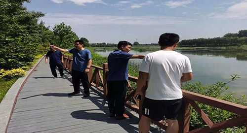 多措并举 为学生撑起安全防护伞(图1) 多措并举 为学生撑起安全防护伞(图1)